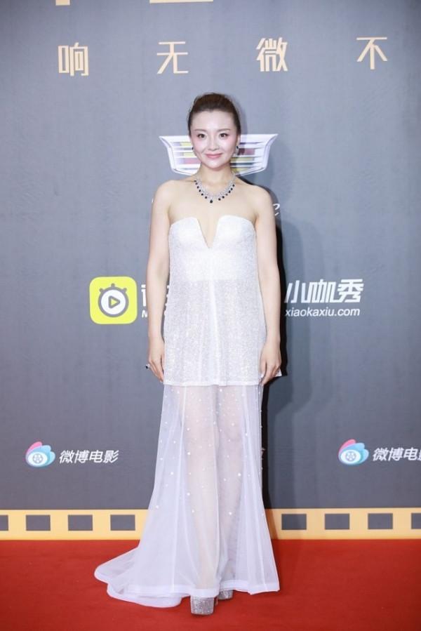 沒想到孫茜挺放得開,這造型一般人不好駕馭,哪還像“槿汐姑姑” 沒想到孫茜挺放得開,這造型一般人不好駕馭,哪還像“槿汐姑姑”