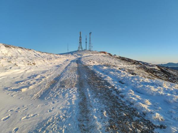 成驢之路：一日大寺，雪厚路長，路線：光頭山-大寺-高冠峪