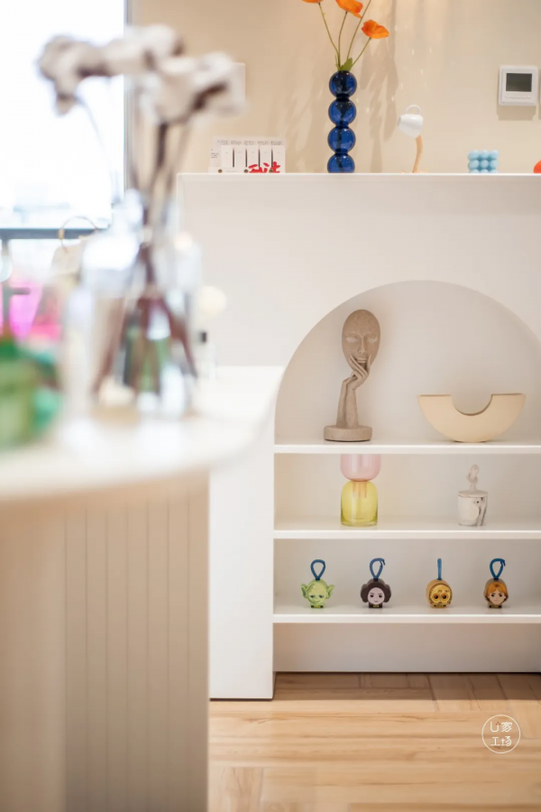 獨居女生的家長啥樣？餐廳變玄關，小清新混搭風也太美了