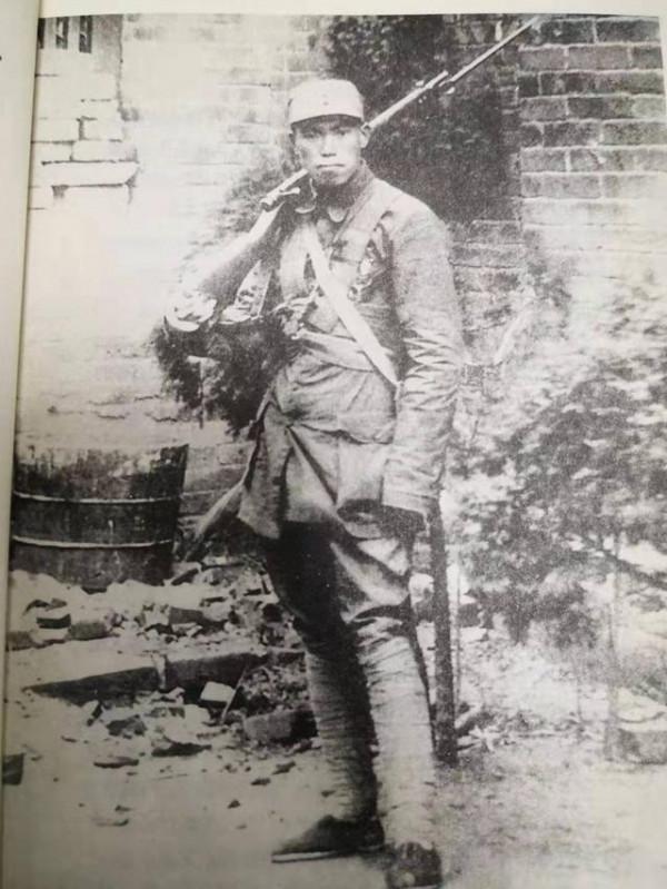 朝鮮戰爭中,為何朝軍面對美軍一潰千里,而美軍面對志願軍卻恐懼 朝鮮戰爭中,為何朝軍面對美軍一潰千里,而美軍面對志願軍卻恐懼