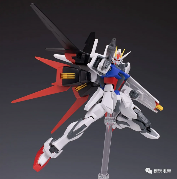 模玩測評：EG 強襲高達 簡裝版 日站評測