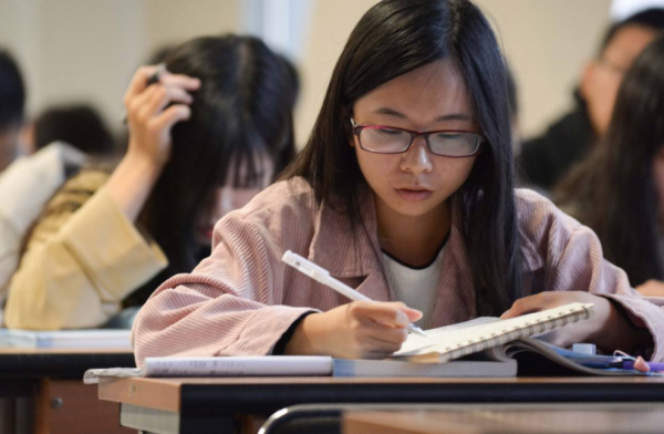 電子閱卷有“貓膩”，答案相似分數卻大有不同，學生需要了解清楚