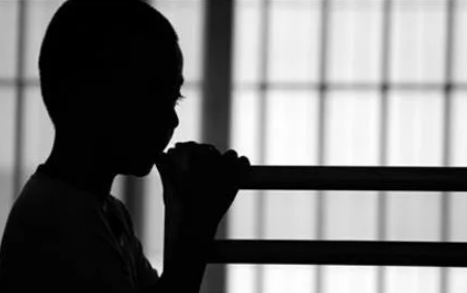 父母與子女的關係多少毀在了“種瓜得瓜，種豆得豆”的教育觀念上