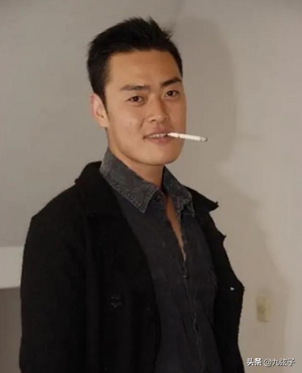 從亮劍爆紅到一度抑鬱,拿視帝大獎,“魏和尚”的人生大轉變? 從亮劍爆紅到一度抑鬱,拿視帝大獎,“魏和尚”的人生大轉變?