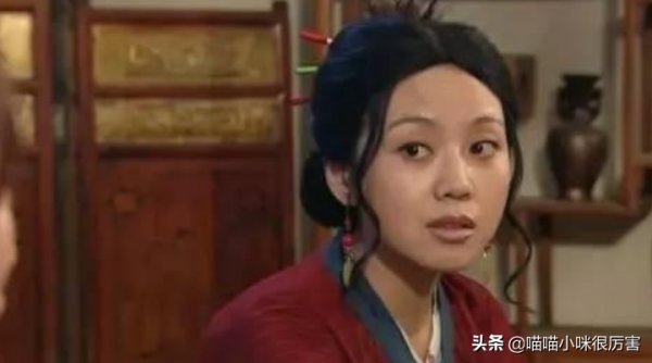 小眼睛塌鼻樑笑露牙齦,五官不端正卻依舊迷人的明星,只服這5位 小眼睛塌鼻樑笑露牙齦,五官不端正卻依舊迷人的明星,只服這5位