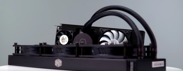 探秘:NVIDIA Tesla V100 專業級顯示卡水冷改裝 探秘:NVIDIA Tesla V100 專業級顯示卡水冷改裝