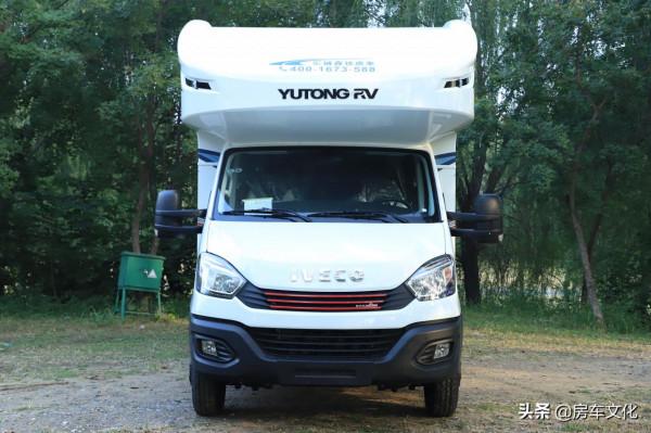 兩室一廳帶3.0T動力房車來啦！有麻將桌和獨立廚衛，實用舒適