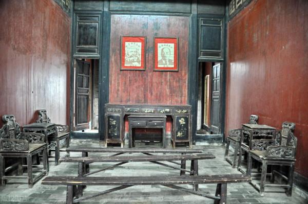 五尺港農民武裝的建立與繳槍霞渡潭和夜襲楓林八房祠