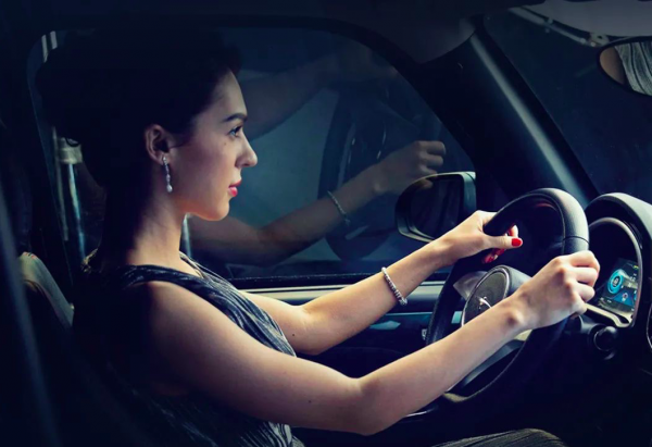 這2款低速電動車造型時尚,駕駛體驗不錯,續航能達150公里 這2款低速電動車造型時尚,駕駛體驗不錯,續航能達150公里