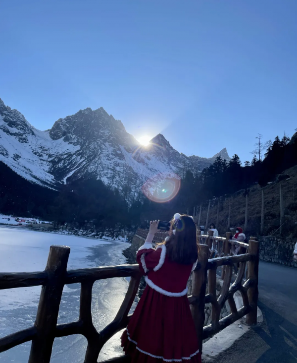 遊客拍系列 | 雪厚景美，現在去畢棚溝玩雪剛剛好