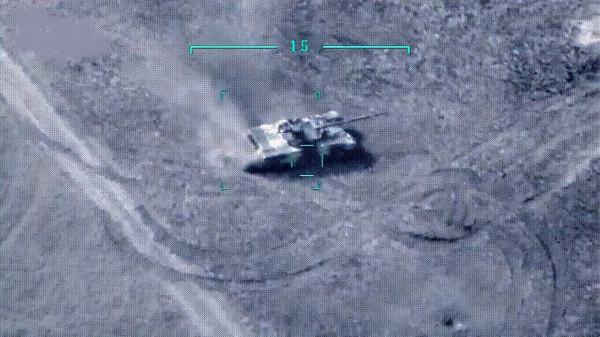 印度要買輕型坦克上高原，選擇有很多，沒一款能匹敵我們的15式