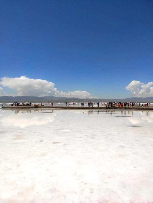 中國的天空之鏡，人一生要去的55個地方之一一茶卡鹽湖
