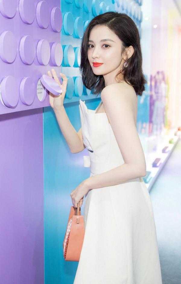 古力娜扎,新疆女明星(二) 古力娜扎,新疆女明星(二)