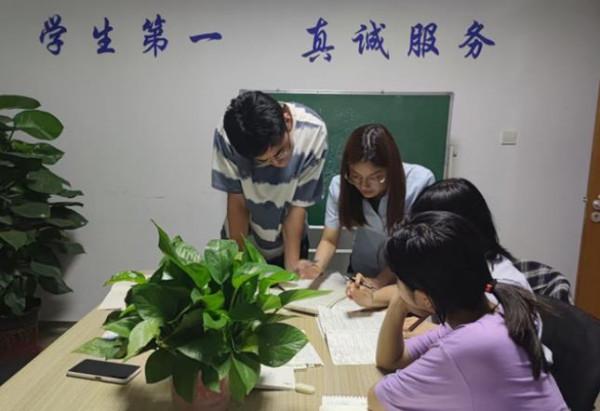 多所學校釋出公告，升學渠道迎來“新政策”，專科生欲哭無淚