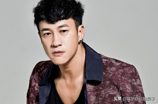 依然帥氣，盤點出生在1975年的娛樂圈十大帥氣明星都有誰吧