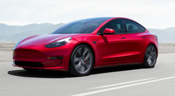 特斯拉“哨兵模式”成破案神器！成功找出劃傷車輛罪犯