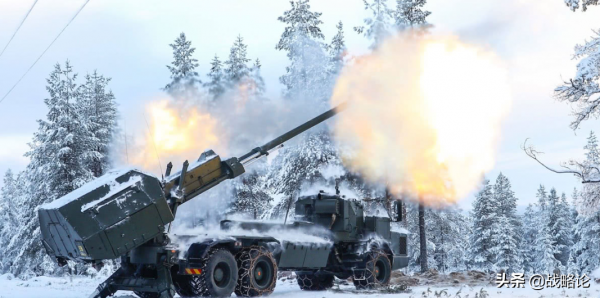有了155卡車炮，為何還要122卡車炮？一個集團軍用，一個合成旅用