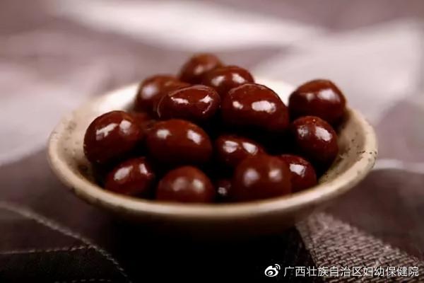 健康學堂丨大魚大肉後孩子腹脹沒胃口？專家給您來支招