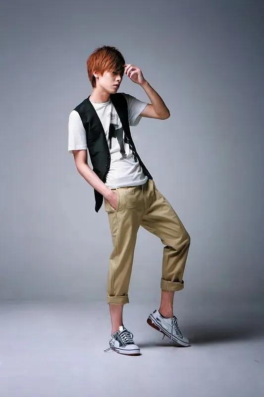 頂級男神李易峰，簡直帥成一道光