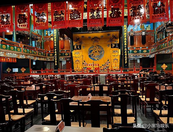 德雲社老爺們啥都不怕,湖廣會館這樣的凶宅照樣待十幾年 德雲社老爺們啥都不怕,湖廣會館這樣的凶宅照樣待十幾年