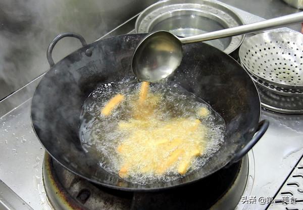 黃豆芽和豆腐搭配居然這麼好吃，掌握這個做法，香辣入味又下飯