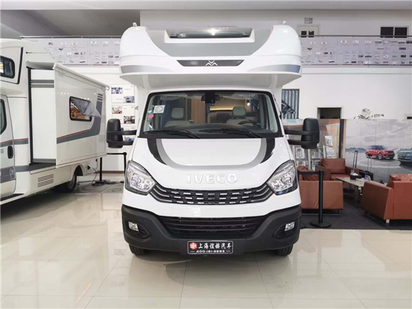 戴德雲遊依維柯房車，不到四十萬的大品牌房車
