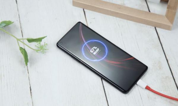 選擇手機要瞅準時機，別光顧著選配置，想要實惠記住這3個時間點