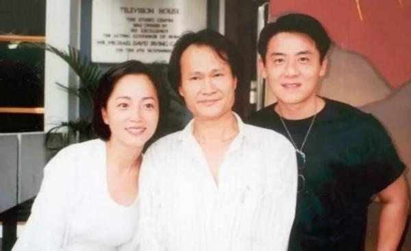 7位“轉移陣地”的港臺明星，定居內地，送娃上名校，各個有遠見