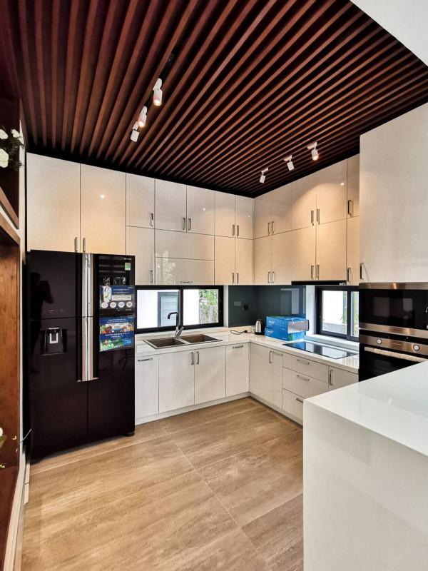 2層小洋房，三代人同住，有庭院有露臺，是多少人羨慕的生活狀態