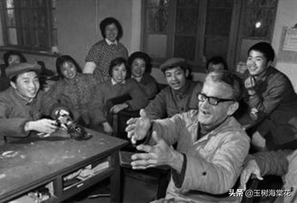 美軍戰俘老溫，停戰後不願回美國，進中國工廠打工，死後葬在濟南