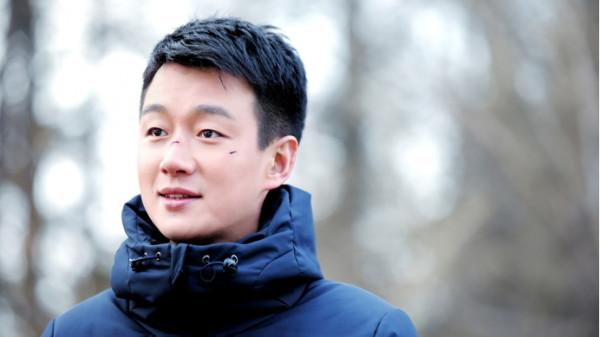 “長春女婿”佟大為:愛妻子愛子女,照顧植物人父親,20年後甦醒 “長春女婿”佟大為:愛妻子愛子女,照顧植物人父親,20年後甦醒