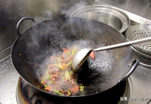 啤酒鴨很多人都做錯了，廚師長教你幾個技巧，飄香四溢，味道鮮美