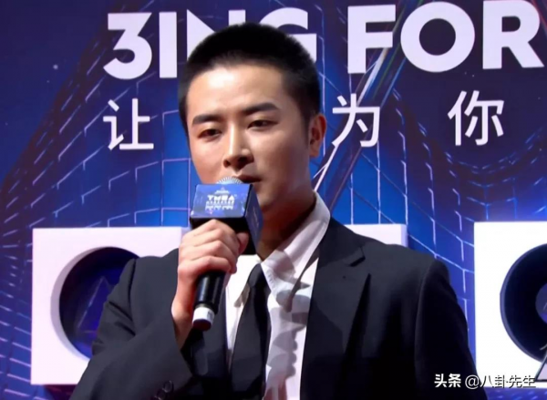 音樂盛典紅毯明星未ps狀態:薛之謙臉圓,鬱可唯卡粉,金子涵發福 音樂盛典紅毯明星未ps狀態:薛之謙臉圓,鬱可唯卡粉,金子涵發福