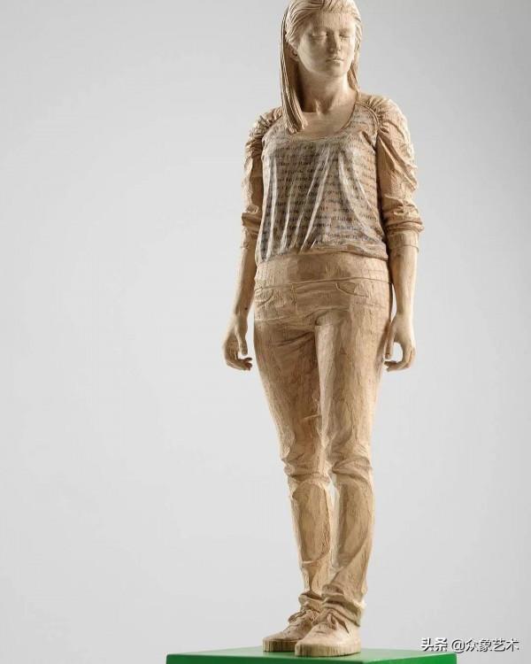 Kostner Matthias | 疏遠而溫柔