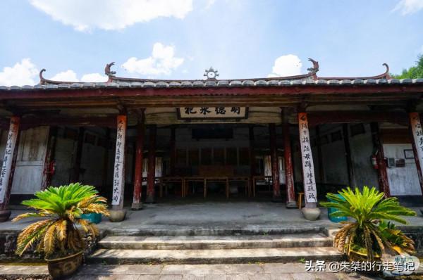 泰順儲存最為完好的一處宗祠 規模宏大、建造考究 為浙江省內罕見 泰順儲存最為完好的一處宗祠 規模宏大、建造考究 為浙江省內罕見