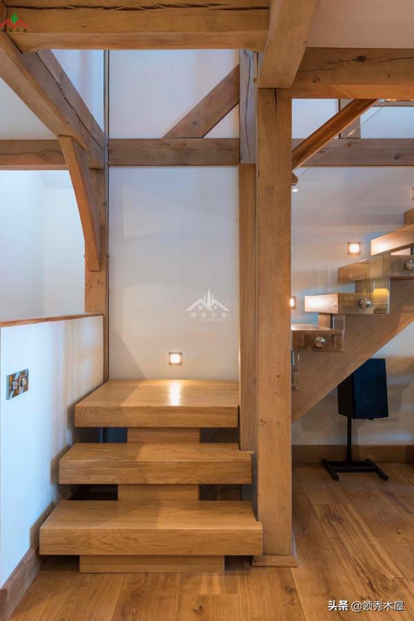 以木為主體框架，石材為牆，這才是真正的鄉村田園風格木別墅木屋