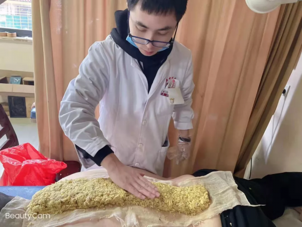 防治鼻炎有妙計,熱敏督灸扶陽氣 防治鼻炎有妙計,熱敏督灸扶陽氣