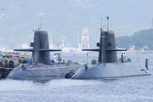 “自我鬆綁”！日本出臺2022年“國防白皮書”！發展超遠端導彈