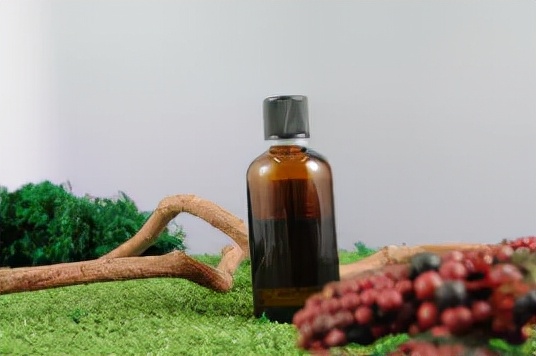 你鼻子上的真的是黑頭嗎？教你正確祛黑頭