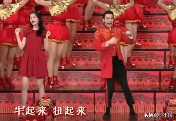 這15位中青代藝人，憑什麼能被央視重複邀請、成為娛圈榜樣？