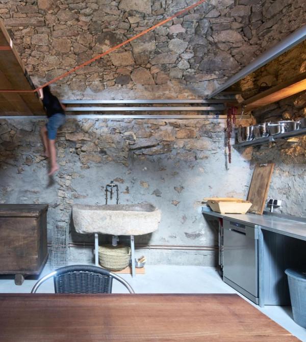 歐洲農村的自建房,追求的是真正的原生態 歐洲農村的自建房,追求的是真正的原生態