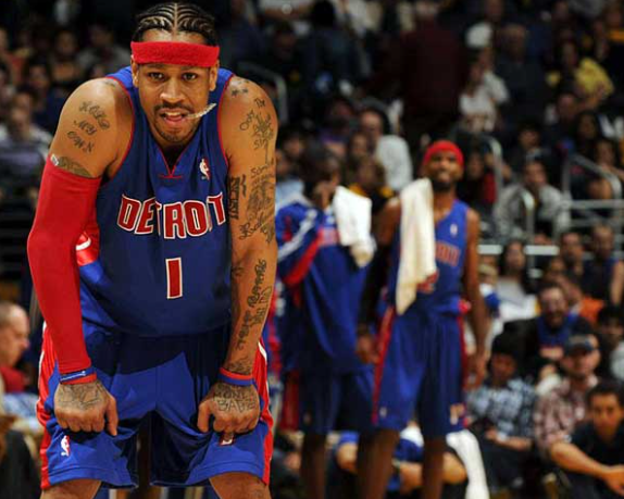 充滿回憶的照片:灰熊的艾弗森,猛龍的大夢,老鷹的麥迪 充滿回憶的照片:灰熊的艾弗森,猛龍的大夢,老鷹的麥迪