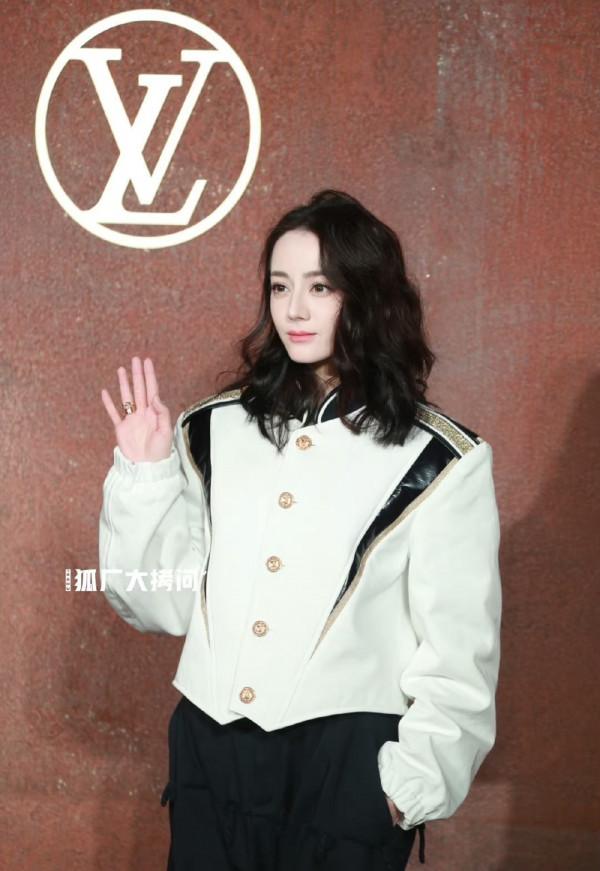 LV大秀男女明星生圖，迪麗熱巴豔壓一眾女明星