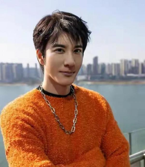 王力宏回應:靠肚子大逼我結婚還生3孩子,讓我恐懼了5年又8個月 王力宏回應:靠肚子大逼我結婚還生3孩子,讓我恐懼了5年又8個月