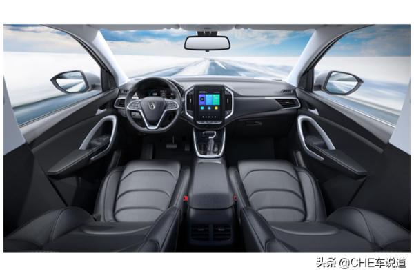 手頭有10萬塊，想買大6座SUV，選這4款合適，寬敞還省油