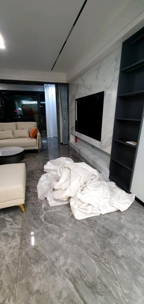 240㎡房子用時7個月，現在已經花了17萬，都是用普通材料