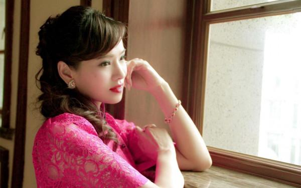 8位藝名和本名差別大的明星，有人只為更好出道，有人為了躲老師