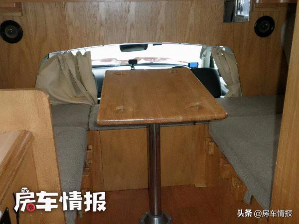 豐田陸巡變身房車,越野能力依舊強悍,還多了能睡覺洗澡的小公寓 豐田陸巡變身房車,越野能力依舊強悍,還多了能睡覺洗澡的小公寓