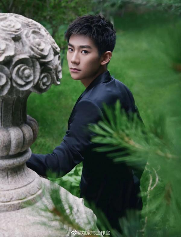 00後男演員：年輕不畏懼，有潛力更有底氣