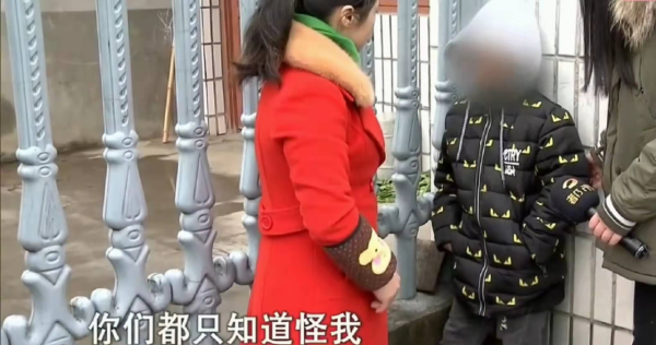 孩子三歲失去父親,如今無家可歸,母親:我養,但要給我撫養費 孩子三歲失去父親,如今無家可歸,母親:我養,但要給我撫養費